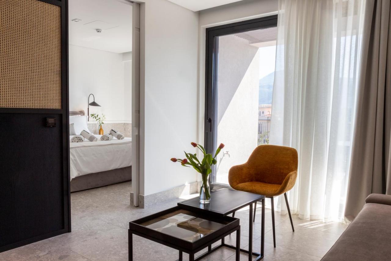 11Suites Айгио Екстериор снимка
