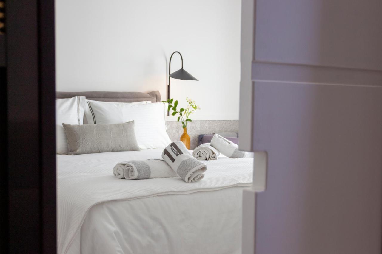 11Suites Айгио Екстериор снимка