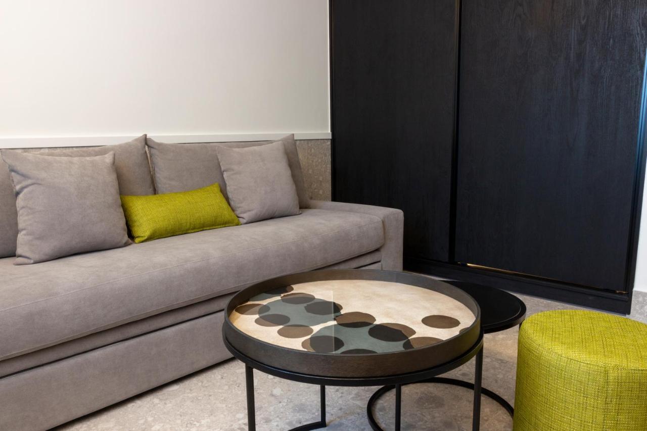 11Suites Айгио Екстериор снимка