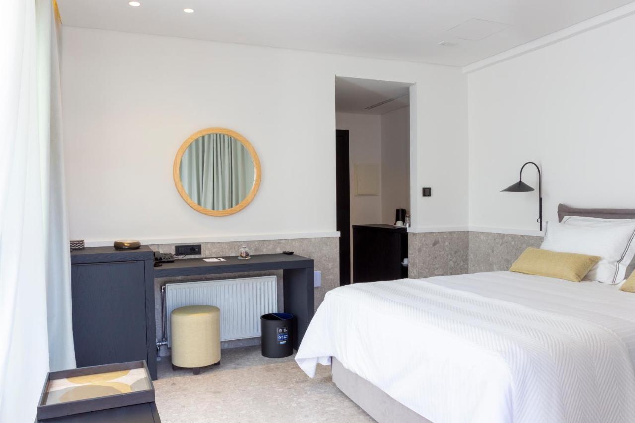 11Suites Айгио Екстериор снимка